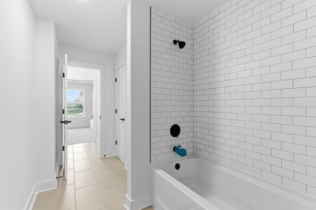 550 Snap Dragon Ln, Hendersonville, TN 37075