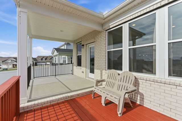 550 Snap Dragon Ln, Hendersonville, TN 37075