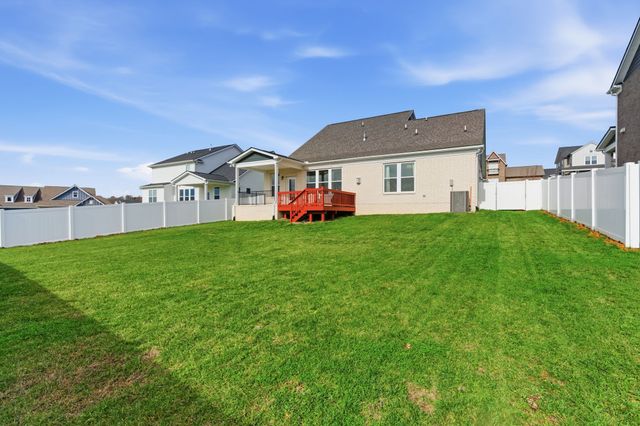 550 Snap Dragon Ln, Hendersonville, TN 37075