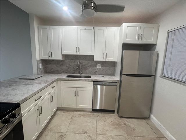 5511 SW 24th Avenue 1, Fort Lauderdale, FL 33312