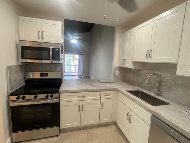 5511 SW 24th Avenue 1, Fort Lauderdale, FL 33312