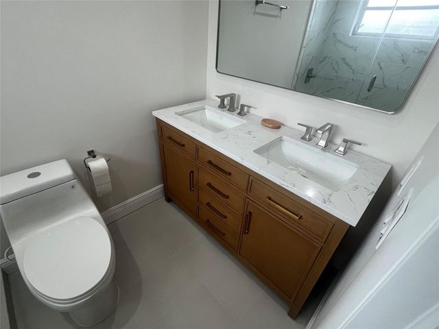 5511 SW 24th Avenue 1, Fort Lauderdale, FL 33312