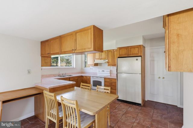 1567 BROCK CREEK DR, Yardley, PA 19067