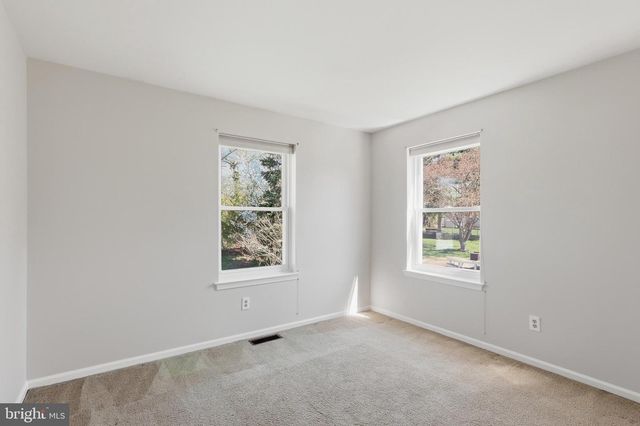 1567 BROCK CREEK DR, Yardley, PA 19067