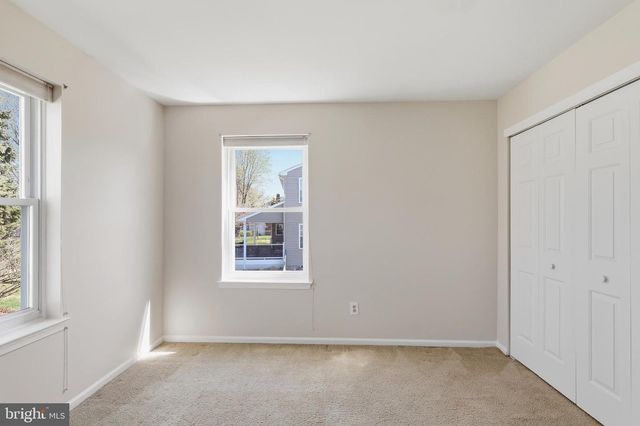 1567 BROCK CREEK DR, Yardley, PA 19067