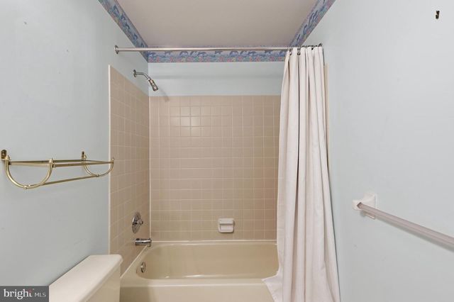 1567 BROCK CREEK DR, Yardley, PA 19067