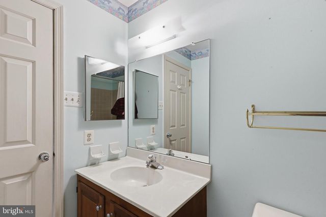 1567 BROCK CREEK DR, Yardley, PA 19067