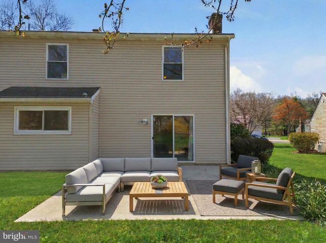 1567 BROCK CREEK DR, Yardley, PA 19067