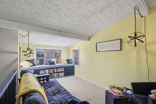 6617 Knollview Drive, Georgetown Twp, MI 49426