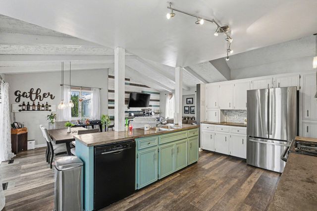 6617 Knollview Drive, Georgetown Twp, MI 49426