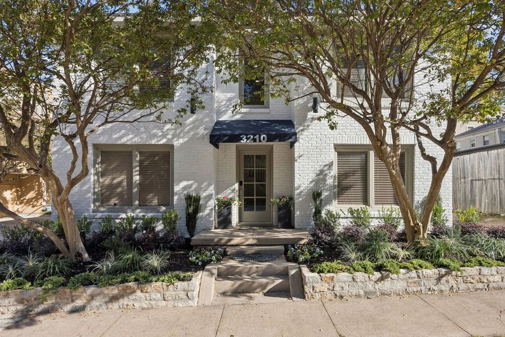 3210 N Haskell Avenue, Dallas, TX 75204