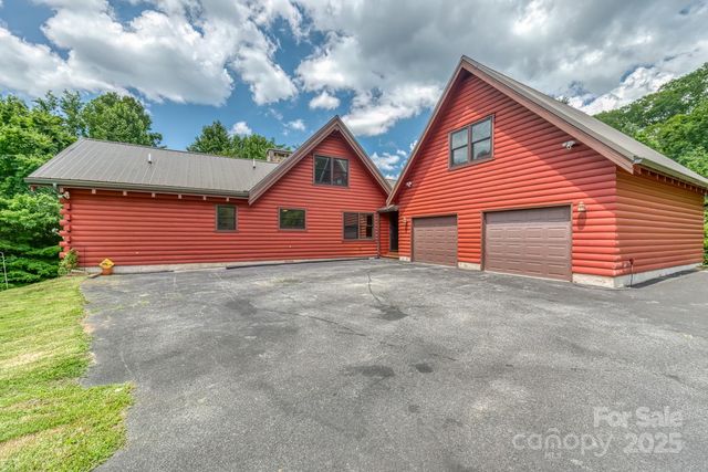 5023 Elk Park Highway, Elk Park, NC 28622