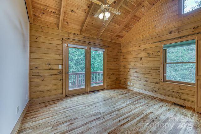 5023 Elk Park Highway, Elk Park, NC 28622