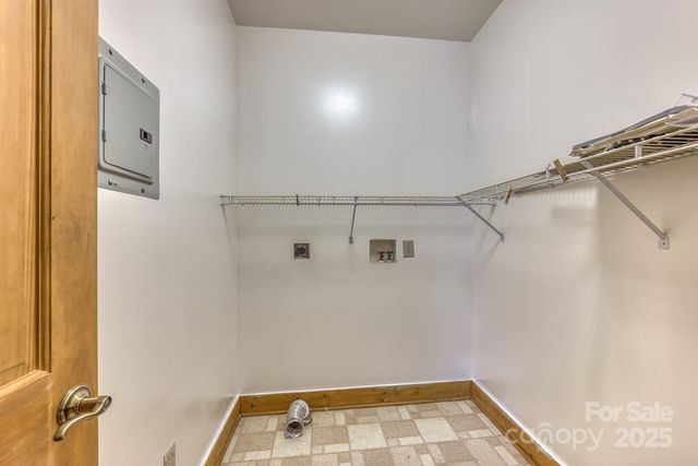 5023 Elk Park Highway, Elk Park, NC 28622