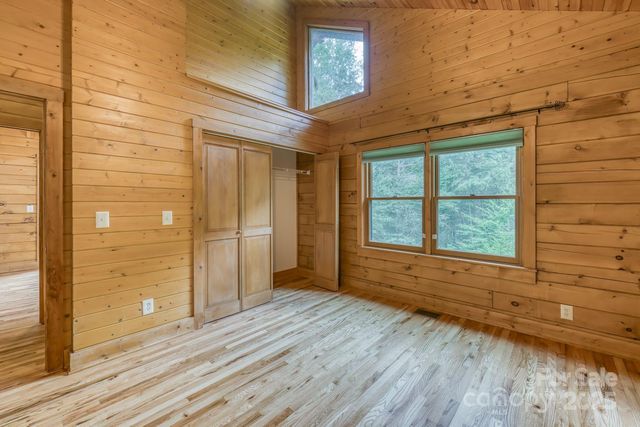 5023 Elk Park Highway, Elk Park, NC 28622