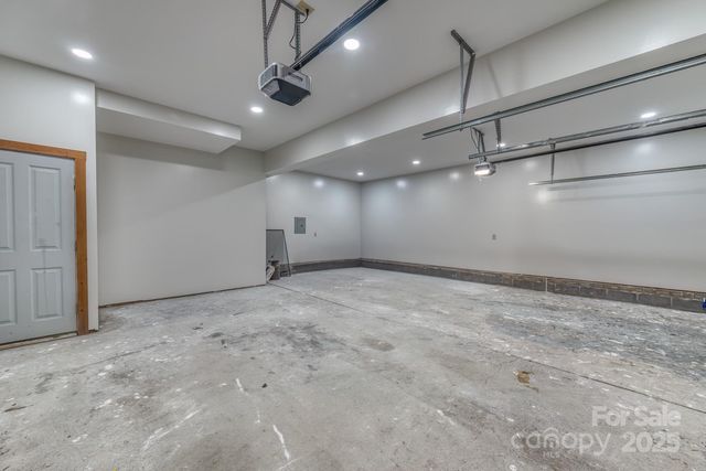 5023 Elk Park Highway, Elk Park, NC 28622