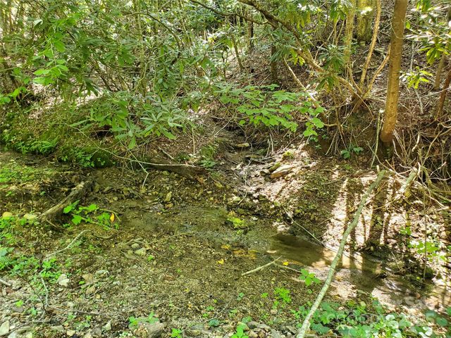 5023 Elk Park Highway, Elk Park, NC 28622