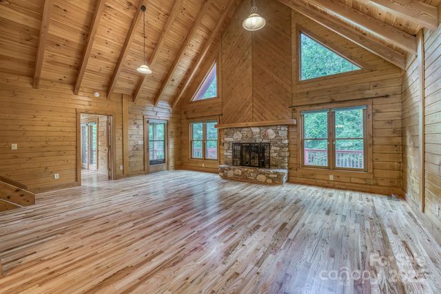 5023 Elk Park Highway, Elk Park, NC 28622