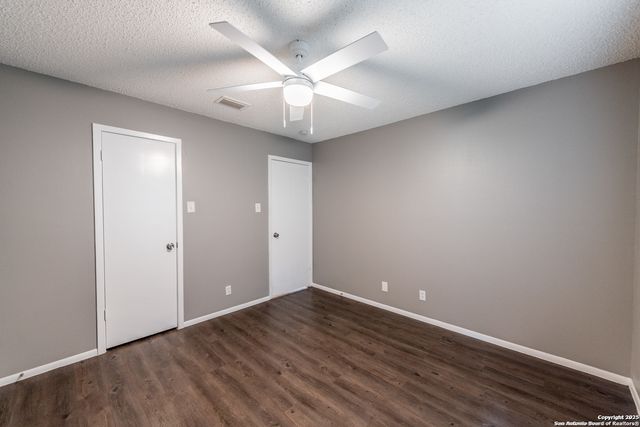 331 W Mistletoe, San Antonio, TX 78212