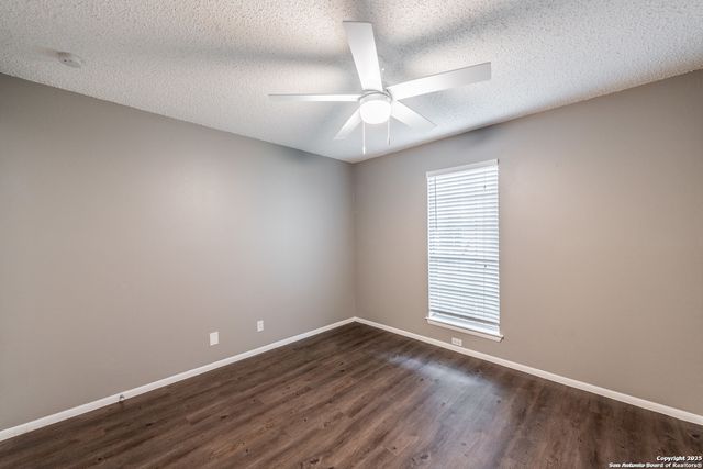 331 W Mistletoe, San Antonio, TX 78212