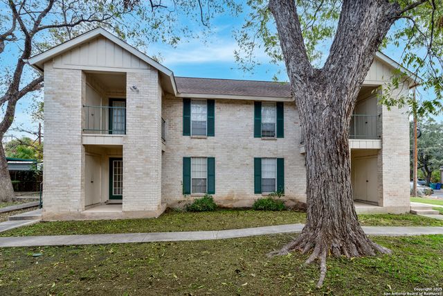 331 W Mistletoe, San Antonio, TX 78212