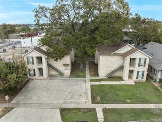 331 W Mistletoe, San Antonio, TX 78212