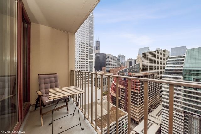 200 N Dearborn Street 3008, Chicago, IL 60601