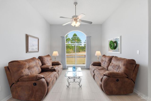 5735 Farrel Way, Milton, FL 32583