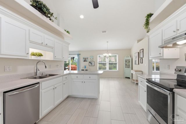 5735 Farrel Way, Milton, FL 32583