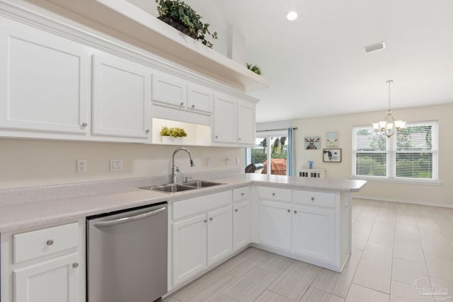 5735 Farrel Way, Milton, FL 32583