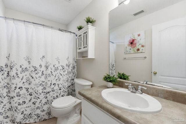 5735 Farrel Way, Milton, FL 32583