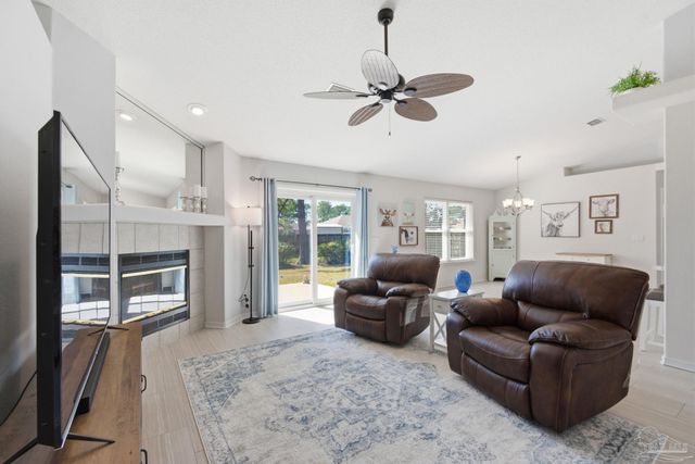 5735 Farrel Way, Milton, FL 32583