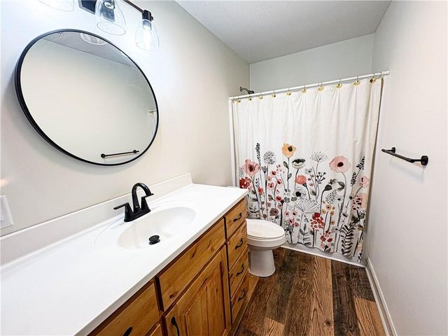 1231 SW 101 Road, Chilhowee, MO 64733