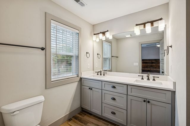 924A Strouse Ave, Nashville, TN 37206