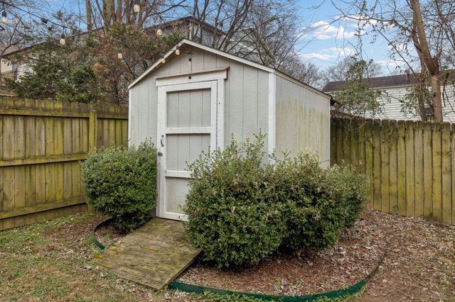 924A Strouse Ave, Nashville, TN 37206