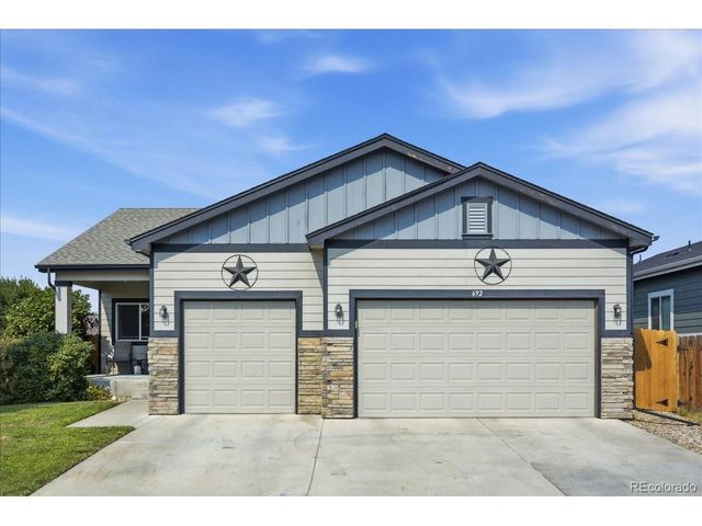 692 Settlers Dr, Milliken, CO 80543