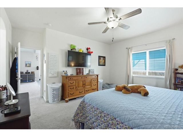 692 Settlers Dr, Milliken, CO 80543