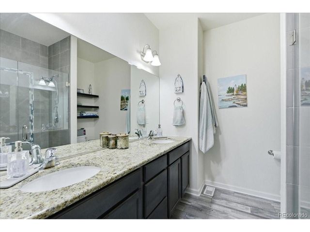 692 Settlers Dr, Milliken, CO 80543