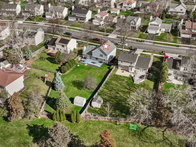 760 Thunderbird Trail, Carol Stream, IL 60188