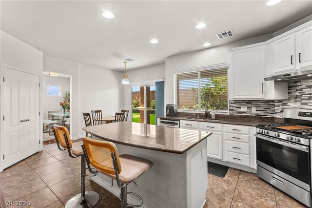 10391 Montes Vascos Drive, Las Vegas, NV 89178