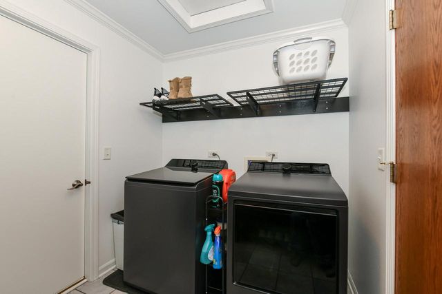 909 S Beaumont AVENUE, Kansasville, WI 53139