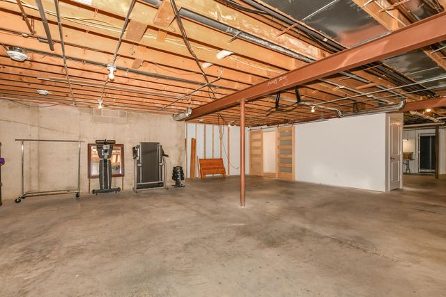 909 S Beaumont AVENUE, Kansasville, WI 53139