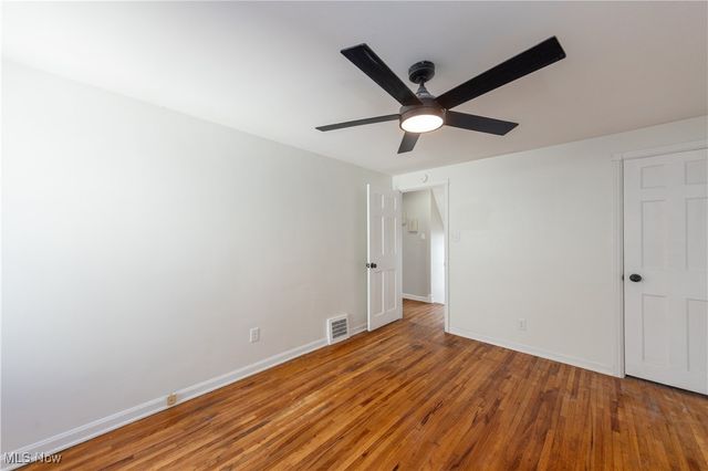 464 E 250th Street, Euclid, OH 44132