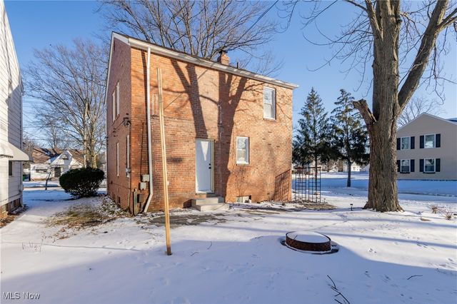 464 E 250th Street, Euclid, OH 44132