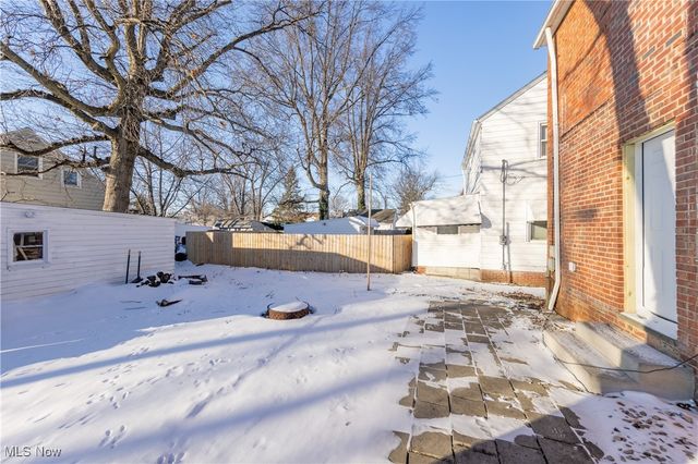 464 E 250th Street, Euclid, OH 44132