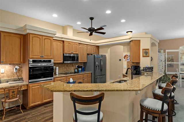 39 LINDER STREET, Homosassa, FL 34446