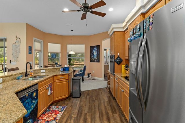 39 LINDER STREET, Homosassa, FL 34446