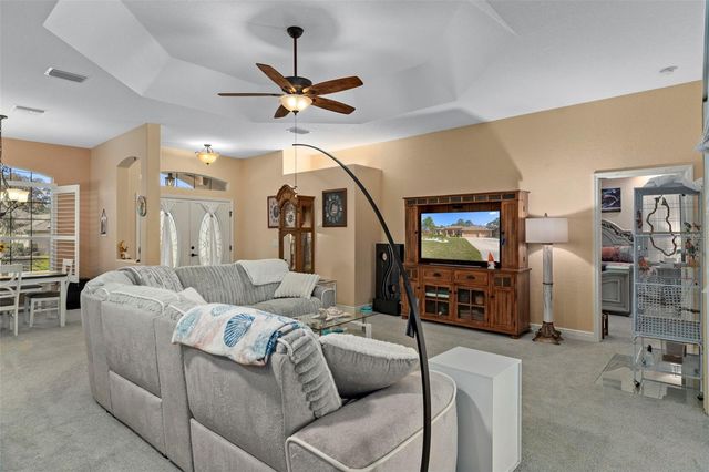 39 LINDER STREET, Homosassa, FL 34446