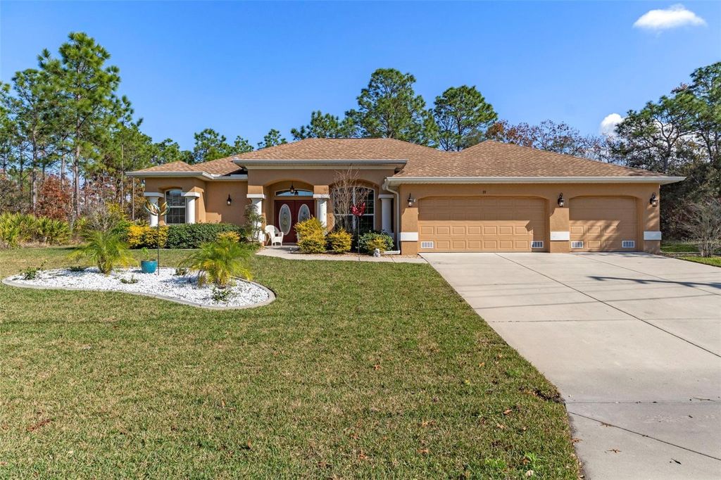 39 LINDER STREET, Homosassa, FL 34446