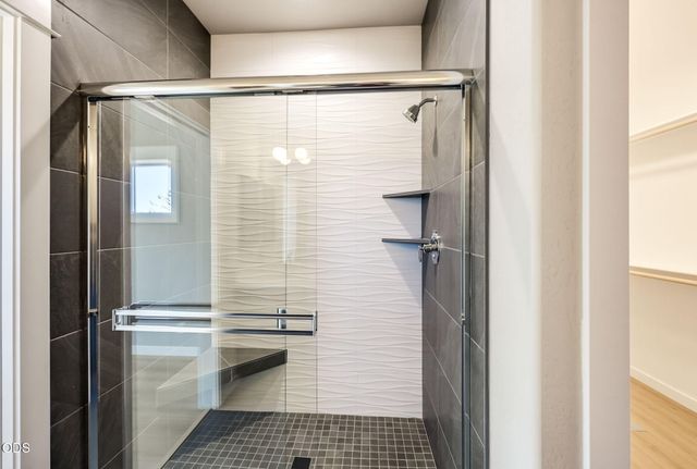 3220 Garner Way, Medford, OR 97504